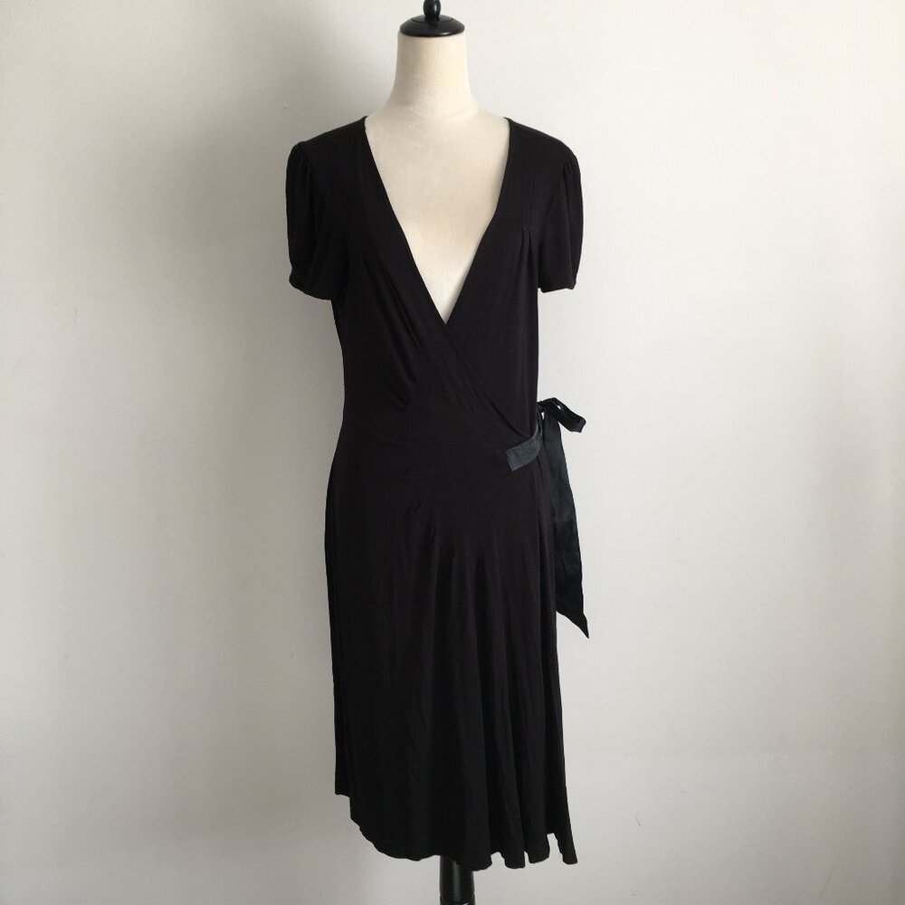 BEBE Black Short Sleeve Belted Jersey Wrap Dress